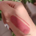 تست رنگ خط لب شمعی