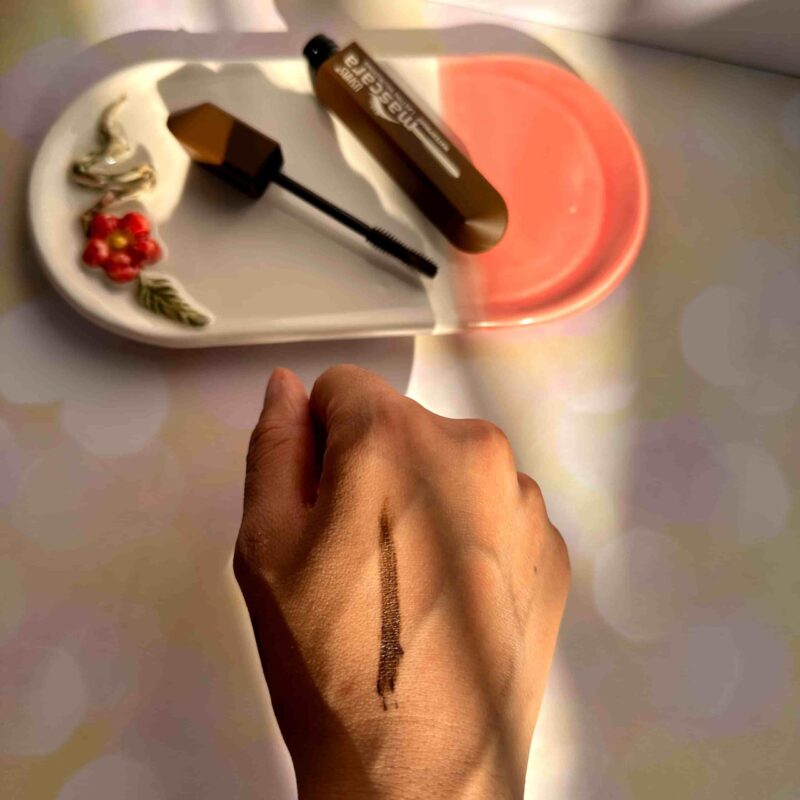 ریمل قهوه ای