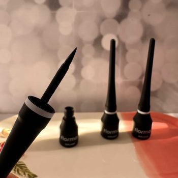 خط چشم کوزه ای فلورمار