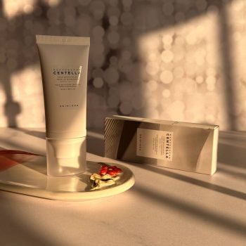 ضدآفتاب ضدلک وروشن کننده تون آپ سنتلا